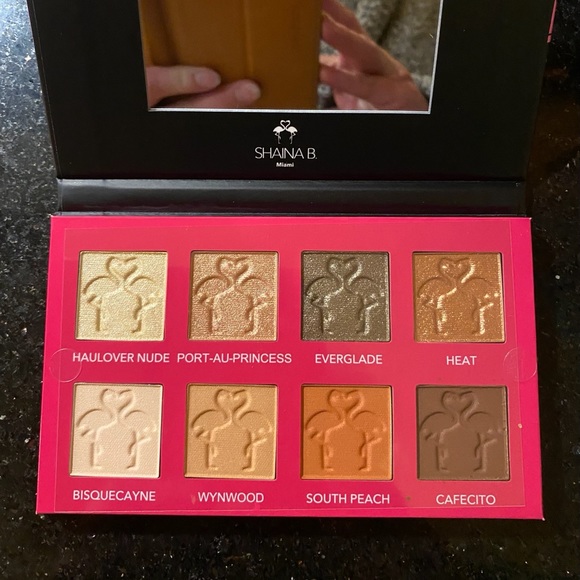 Shana B Miami Eyeshadow Pallet - Picture 2 of 3